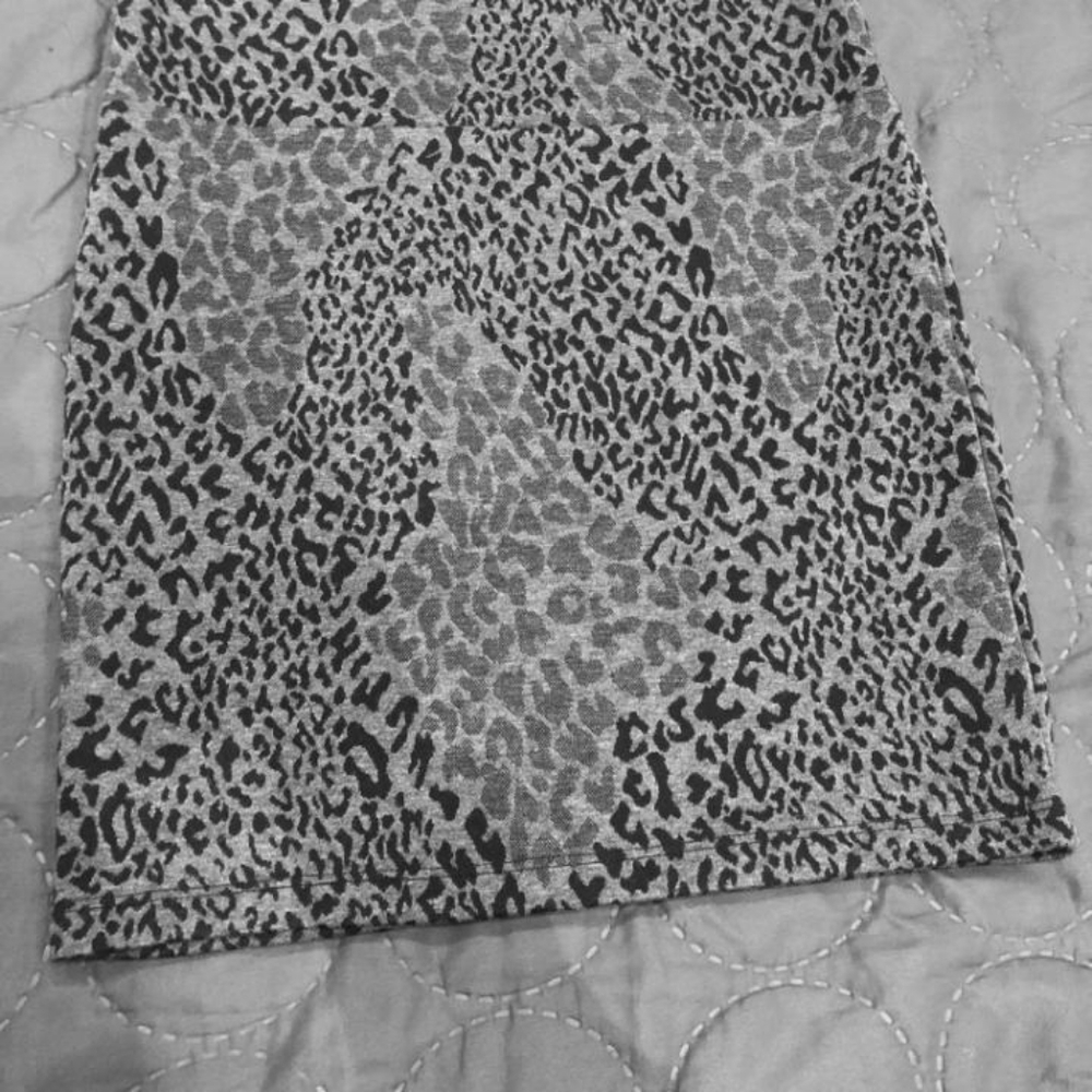 Pencil mini skirt